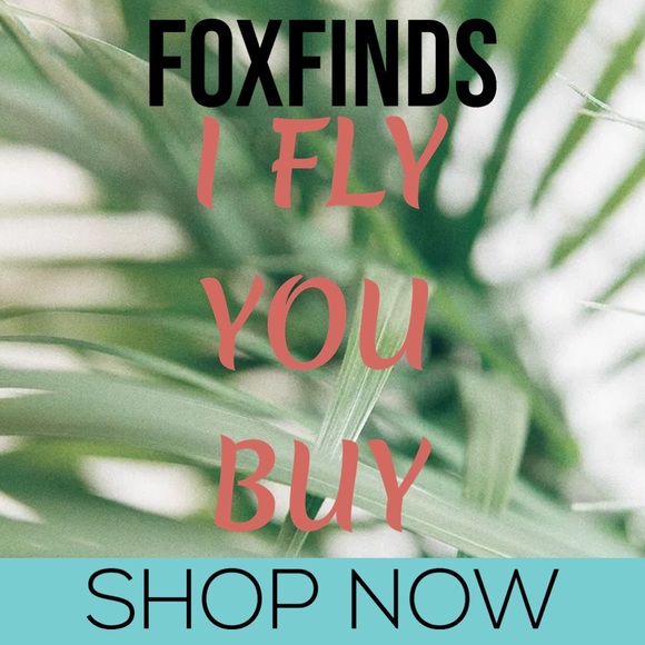 I’m Lauren & I’m happy to share FOXFINDS closet 🦊 - Picture 5 of 5